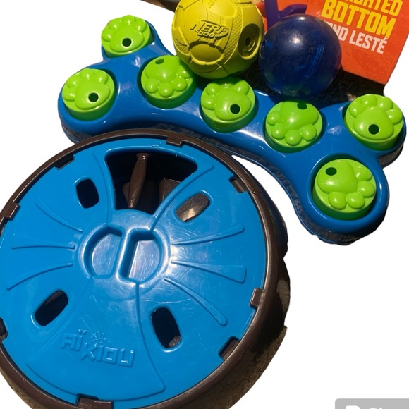 Nerf Dog Toys Interactive Games Balls Puzzle Slow Feeder Pet - Picture 2 of 4
